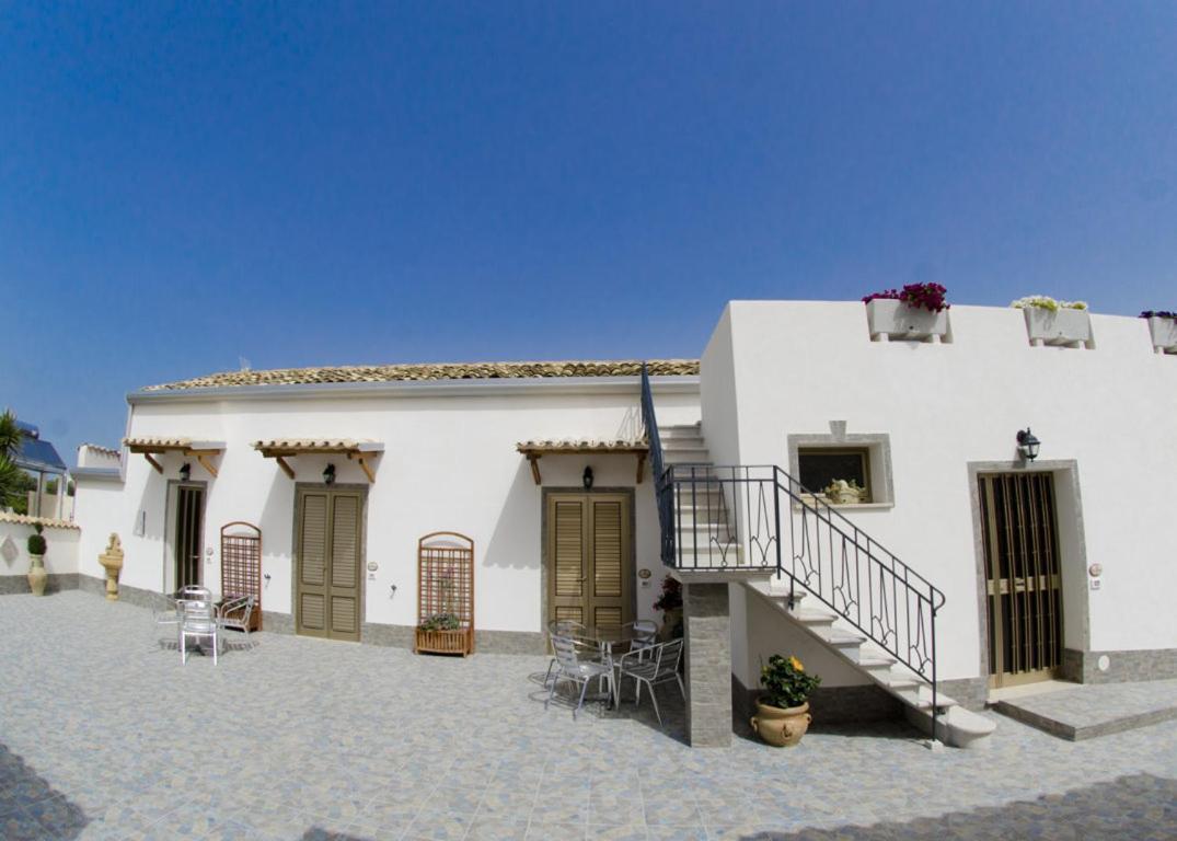B&B Il Baglio Locogrande ภายนอก รูปภาพ